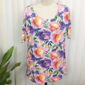 NWT Agnes & Dora Floral Tulip Top Scoop Shirt